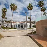 Island Village Hotel